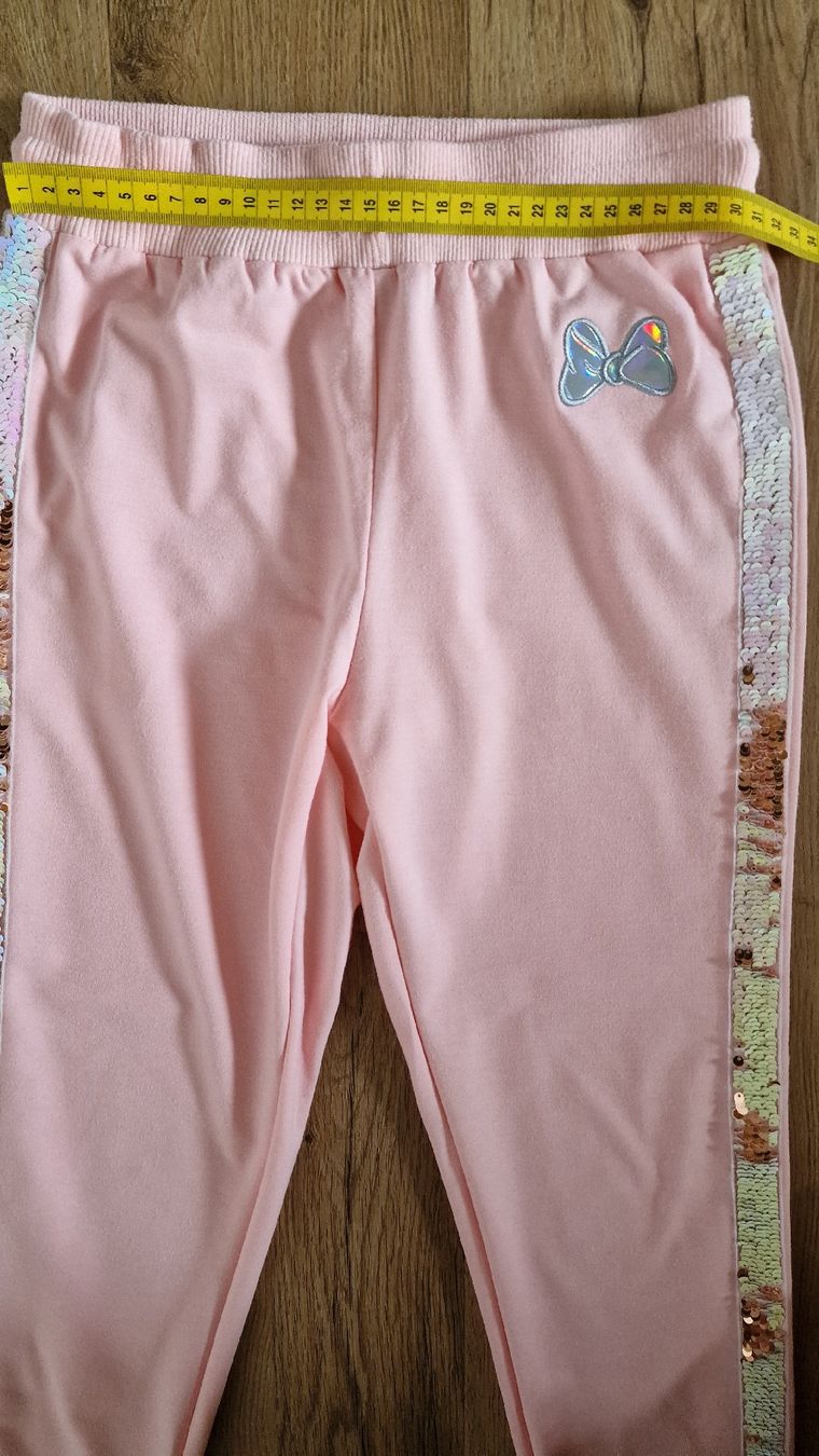 Pantaloni: Mädchenhose/Sommerhose Gr.134-140 – Usato da Mönchaltorf venduto da nzhuravel 2