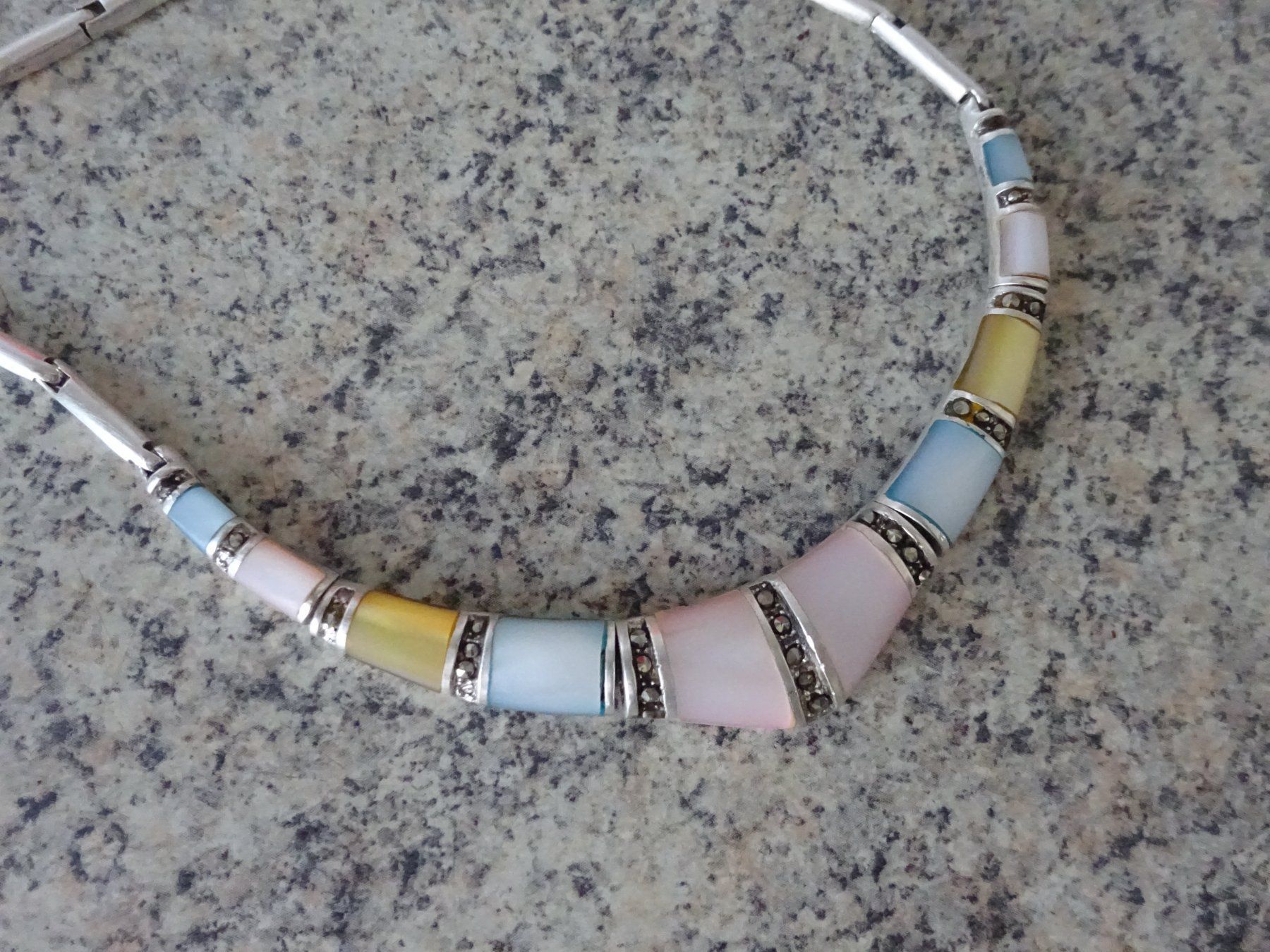 Catenine: Halskette Silber / Collier Pastell – Usato da Esslingen venduto da FetteSchnecke 5