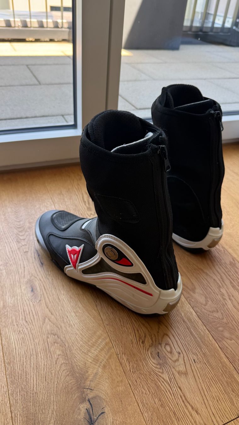 Dainese Scarpe da uomo: Motorradstiefel – Usato da Neudorf venduto da Condor1 1