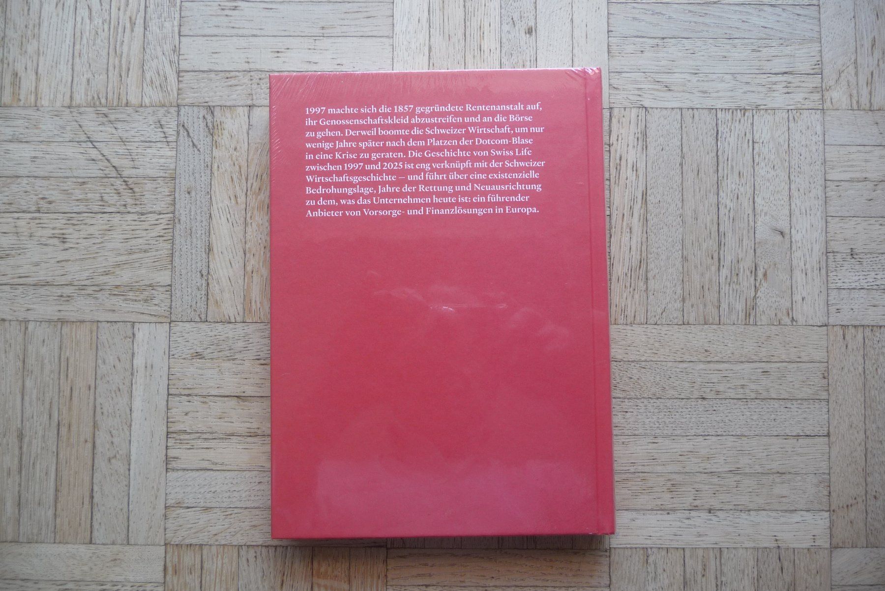 Libri: Swiss Life 1997 - 2025 – Nuovo e nell'imballaggio originale da Zürich venduto da Edje 1