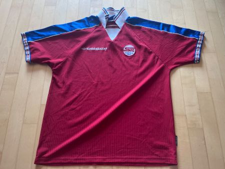 Servette FC Vintage Trikot Maillot 1998/99