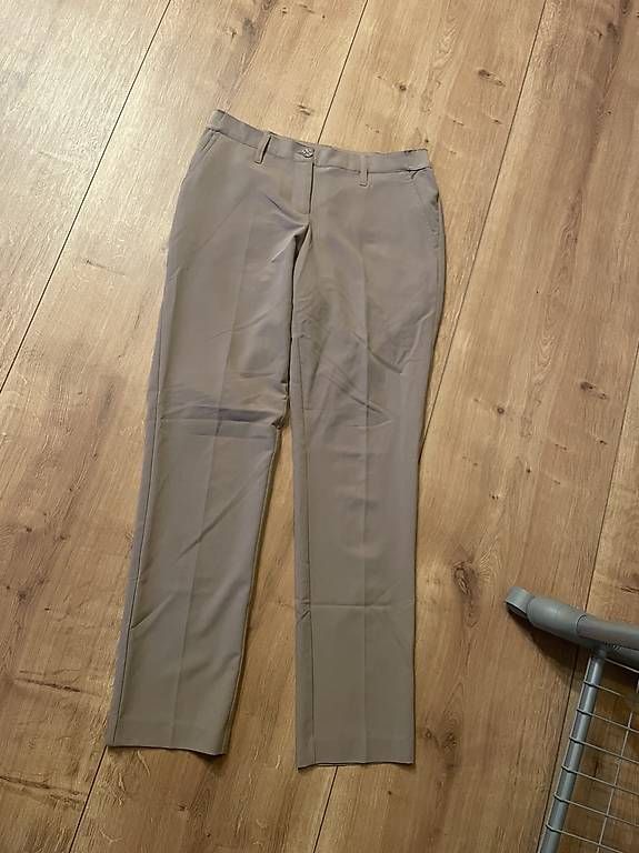 Completi & Tailleur: Damen Hosenanzug – Usato da Roggwil BE venduto da con_8khh 1