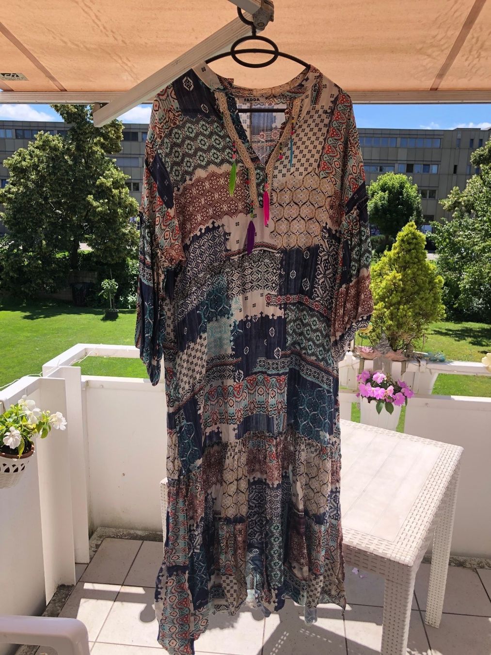 Kleider: Maxikleid – Neu (gemäss Beschreibung) aus Niederhasli von bluedog21