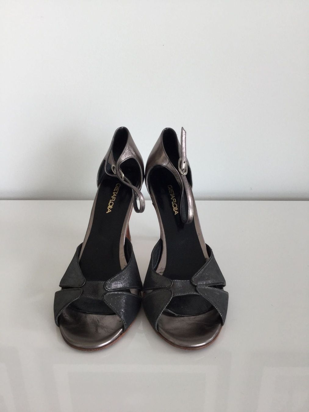 Damenschuhe: Tango Tanzschuhe Gr. 9 „Gretaflora“ – Gebraucht aus Messen von eka_n52w 1