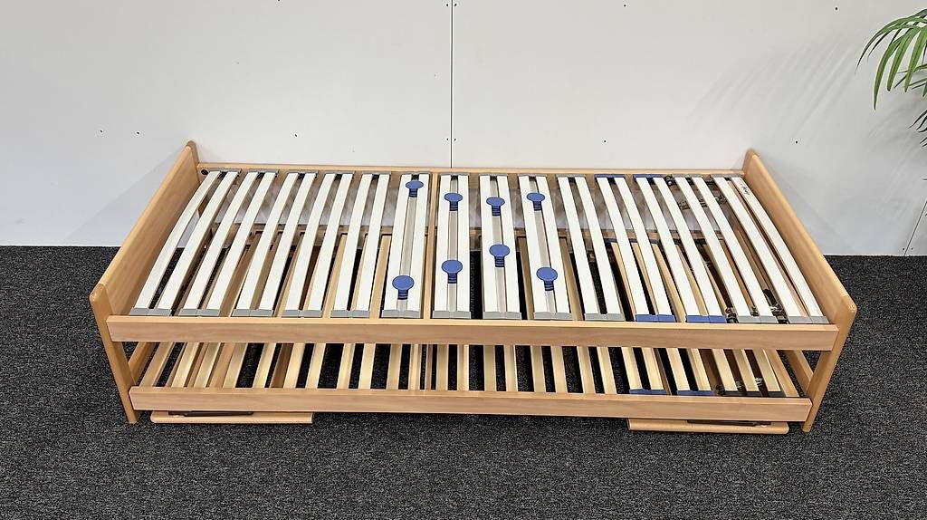 Lits: Raumsparbett Möbel Pfister 90/200cm – D'occasion à Münchenbuchsee par Mekran 4