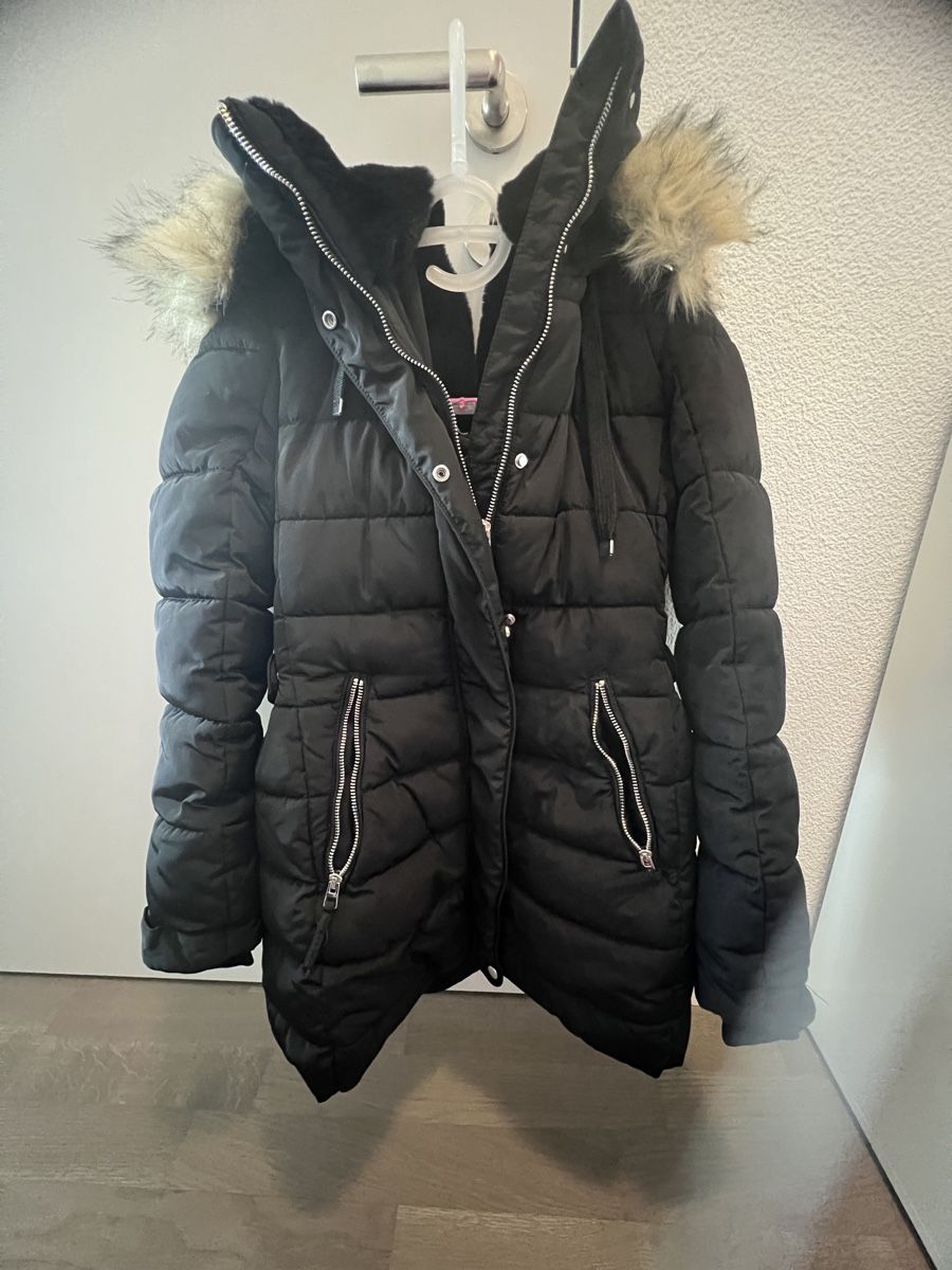 Giacche: Zara winterjacke schwarz xs – Usato da Root venduto da Fashionhomeandmore 3