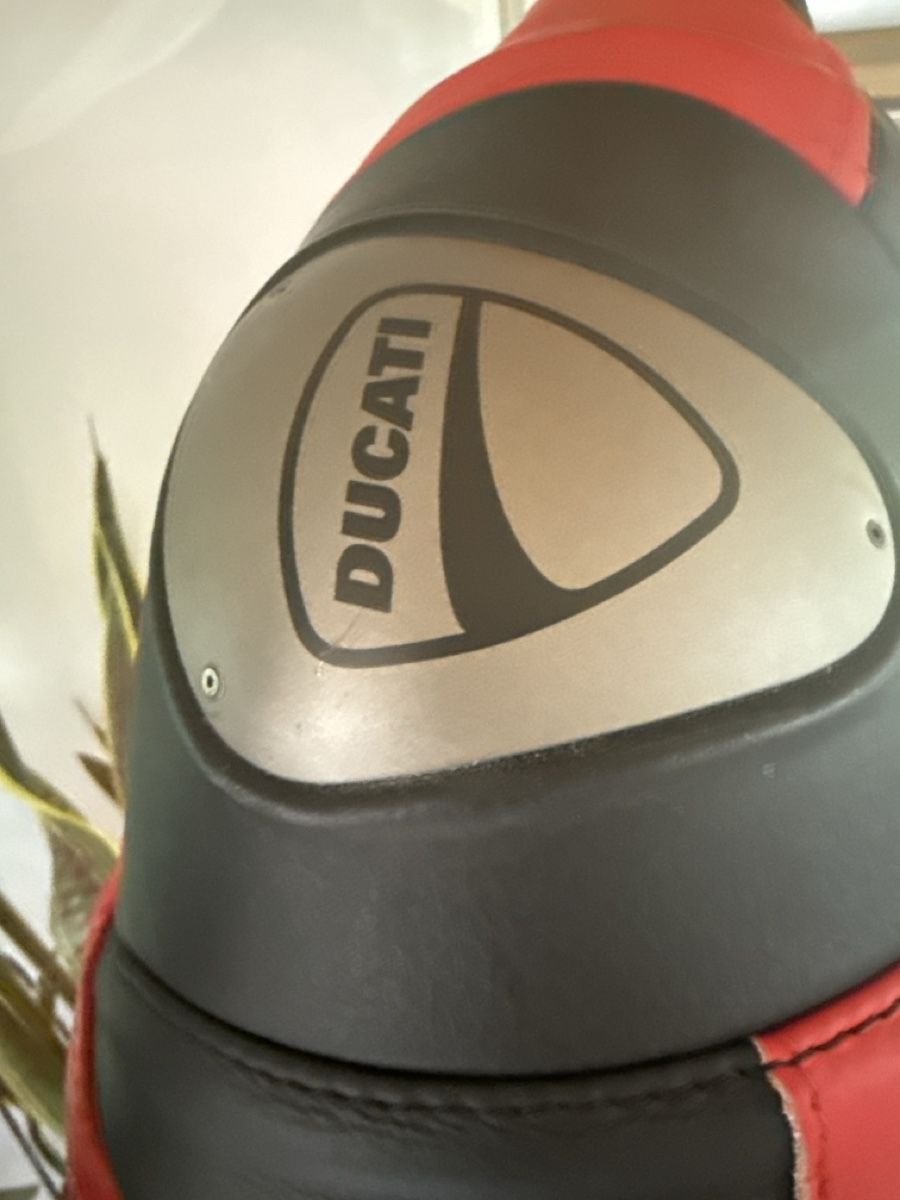 Dainese Giacche: Dainese C3 Ducati Corse Lederjacke Gr. 52 – Usato da Niederhünigen venduto da man_7ybw 4