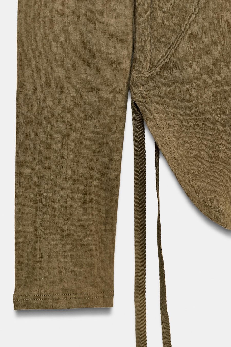 Zara T-shirt: Zara T-Shirt – Usato da Zürich venduto da pre_vy7t 2