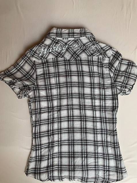 Harley-Davidson Camicette: Harley-Davidson Shirt – Usato da Solothurn venduto da Deinze 1
