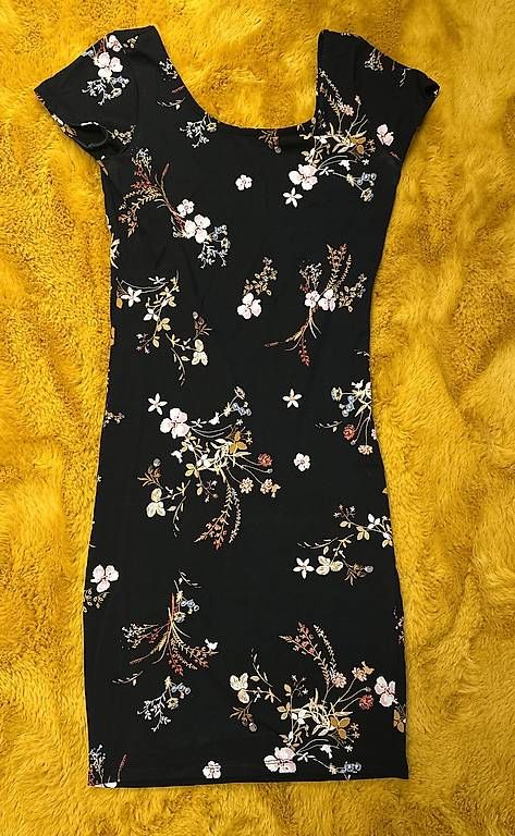 Kleider: Kleid XS – Gebraucht aus Rüthi (Rheintal) von ine_98z7