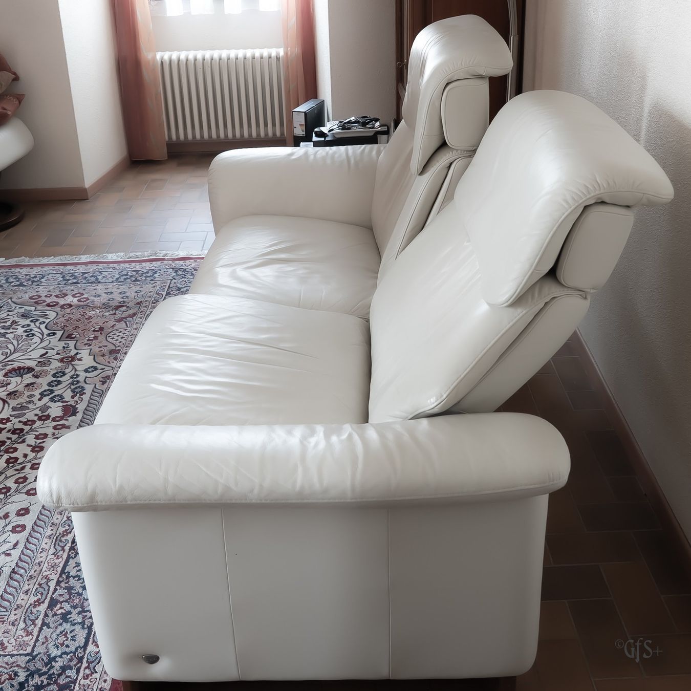 Divani: Stresless canapé cuir relax – Usato da Satigny venduto da Fmd 2