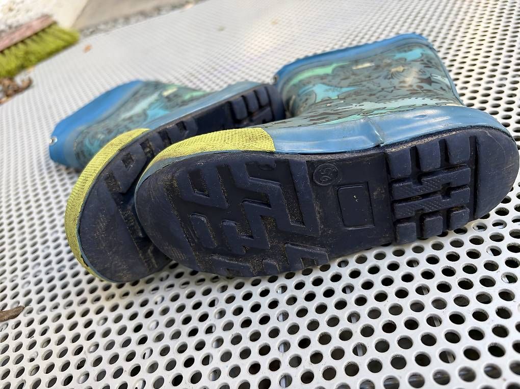 Scarpe per ragazzi: Gummistiefel Gr 25 – Usato da Zürich venduto da aqualina77 2