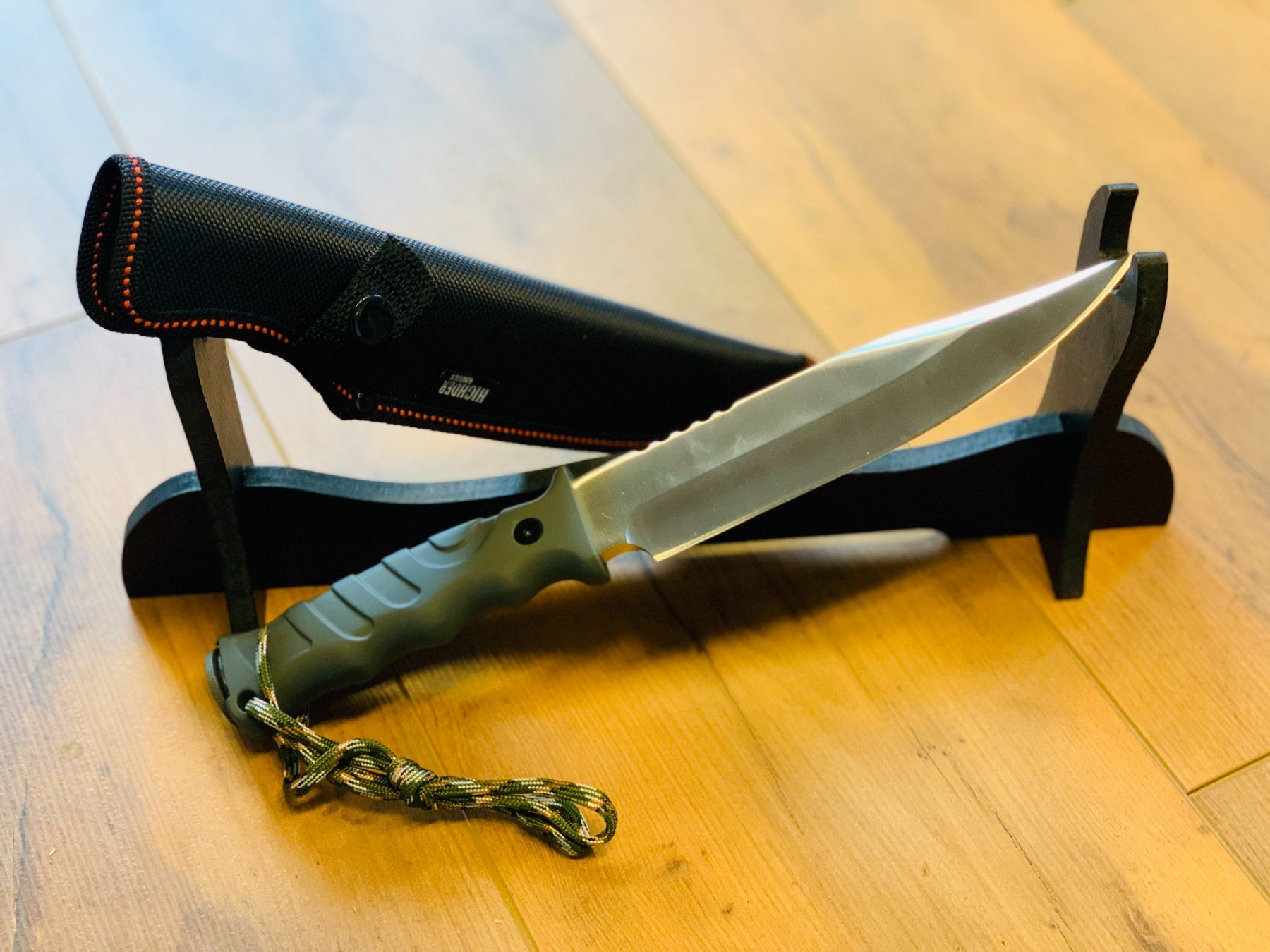 Accessori: Tactical Messer Feststehend Sergent-chef 30cm NEU – Nuovo e nell'imballaggio originale da Bergdietikon venduto da shopAgent 1