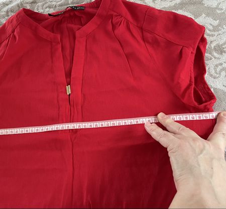 Zara Red Blouse Size M - Perfect for Summer!