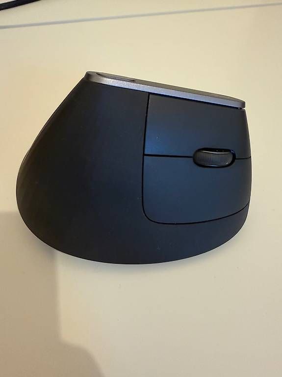 Maus: Mouse Logitech MX vertical – Gebraucht aus Genève von fan_b96x