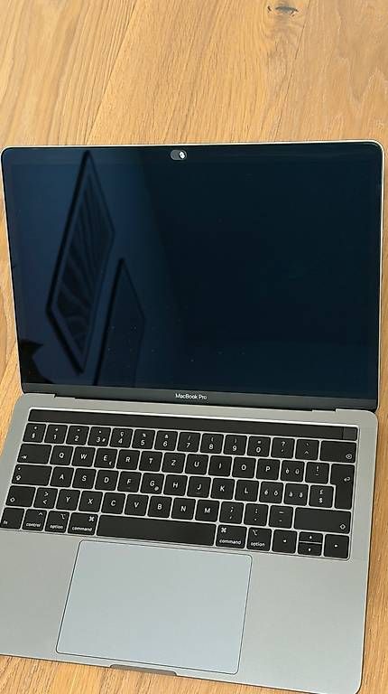 Apple Notebook: Apple Macbook Pro 13 – Usato da Buttisholz venduto da Berry007