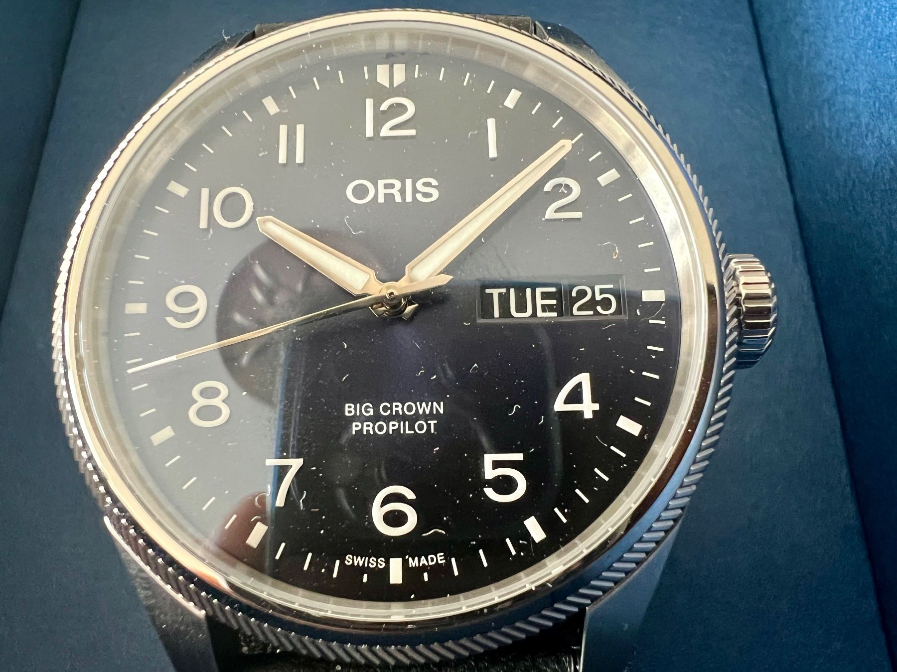 Oris Orologi: ORIS Big Crown Propilot Day Date, Full Set, Blue dial,Fr2250 – Nuovo e nell'imballaggio originale da Le Mont-sur-Lausanne venduto da LycaGallery 8