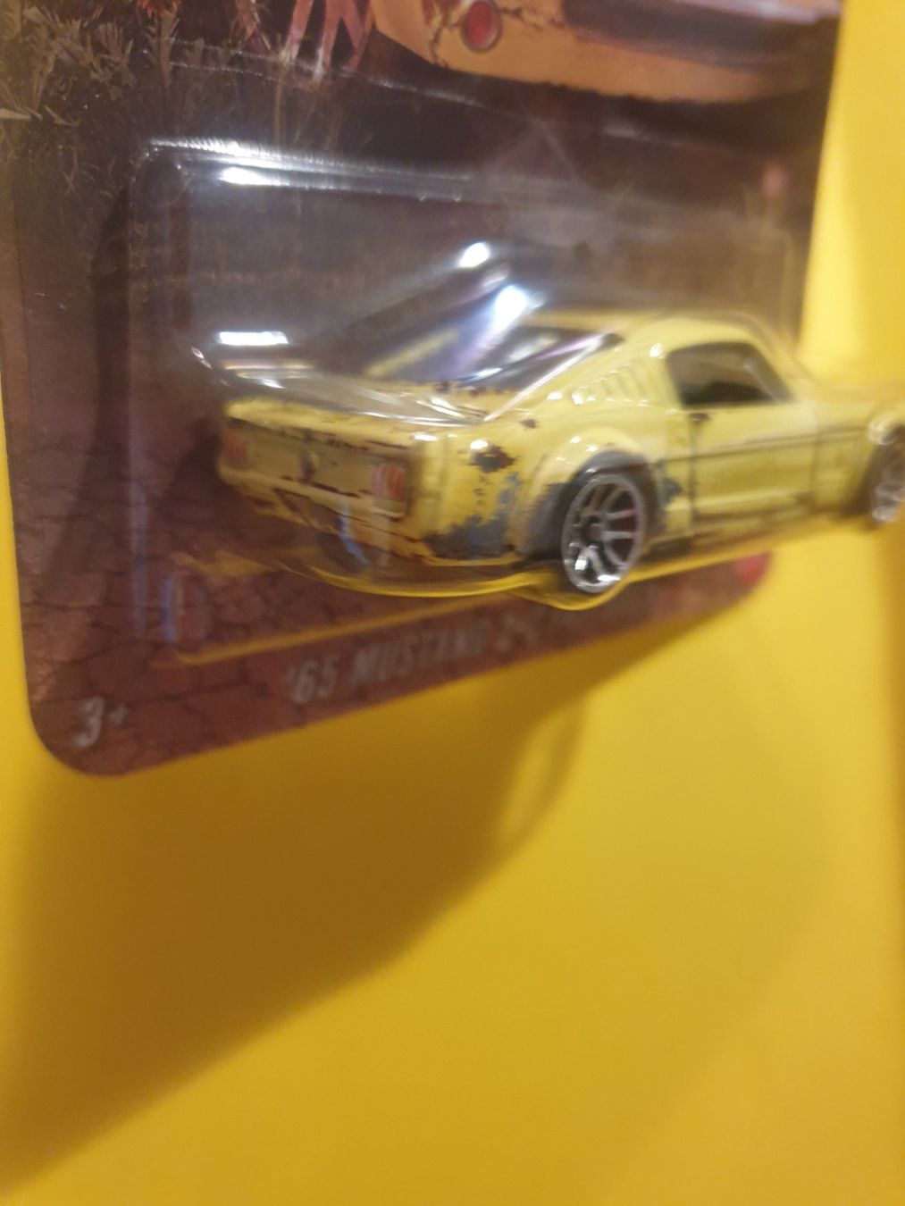 Hot Wheels Modellini d'auto: Hot Wheels '65 MUSTANG 2+2 FASTBACK – Nuovo e nell'imballaggio originale da Oftringen venduto da Rotor 3