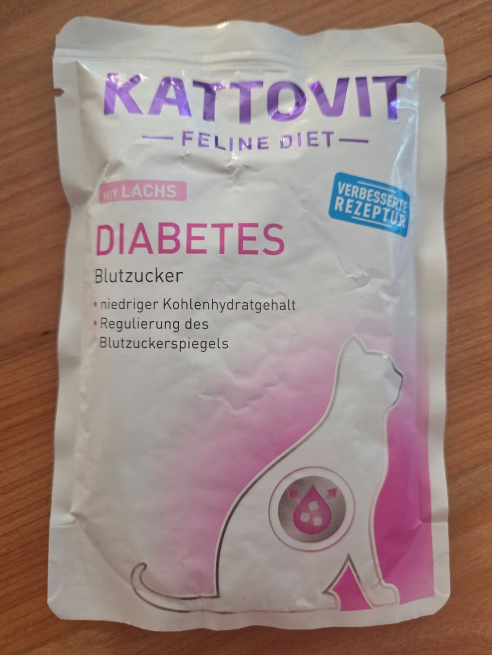 Nourriture: Diverses Katzen Futter Diabetes – Neuf avec emballage d'origine à Schwerzenbach par BilboInSchwerzi 4