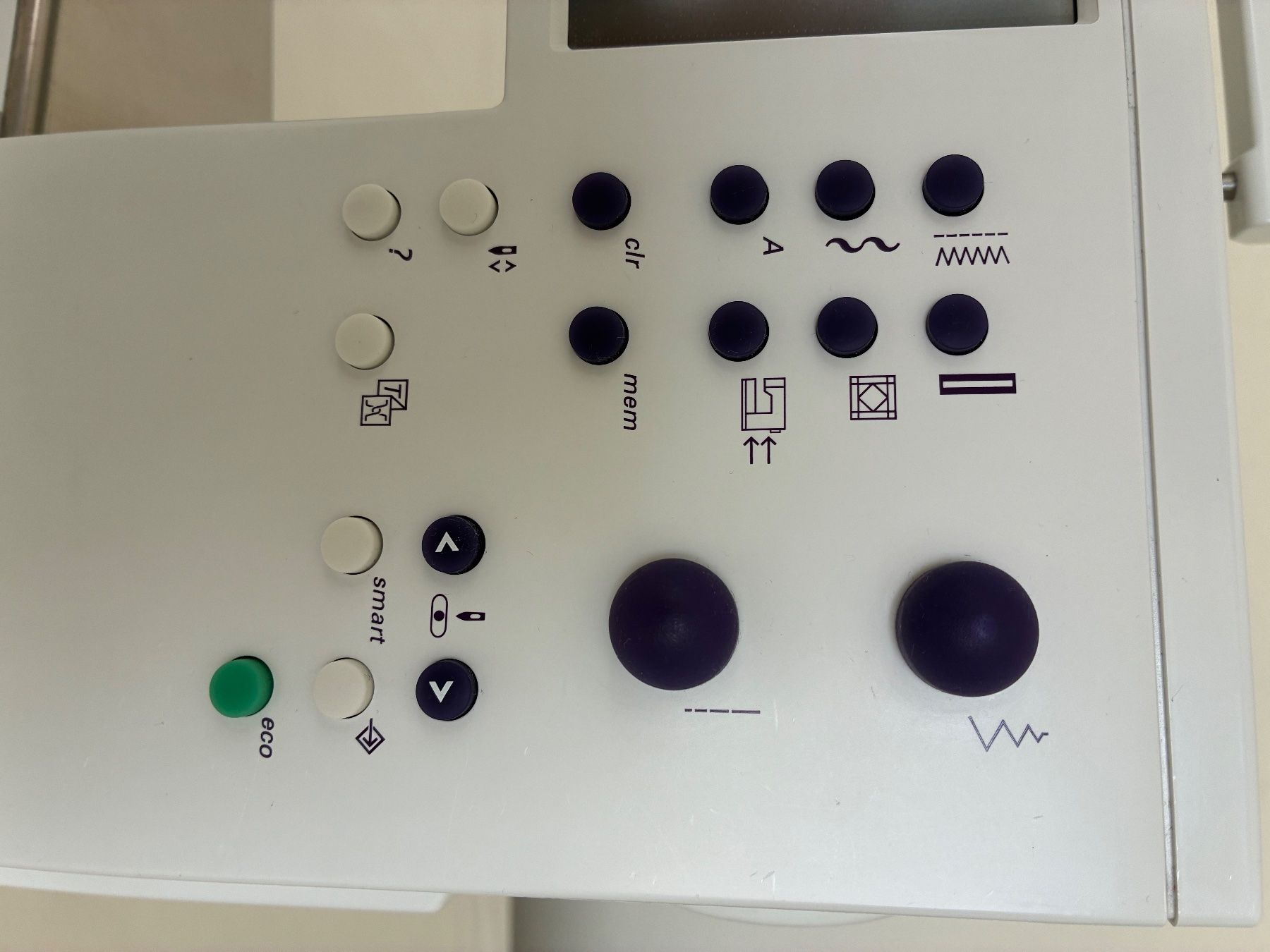 Bernina Macchine da cucire: Bernina Nähcomputer Artista 165 mit Stickmodul – Usato da Ittigen venduto da Barbara0511 4