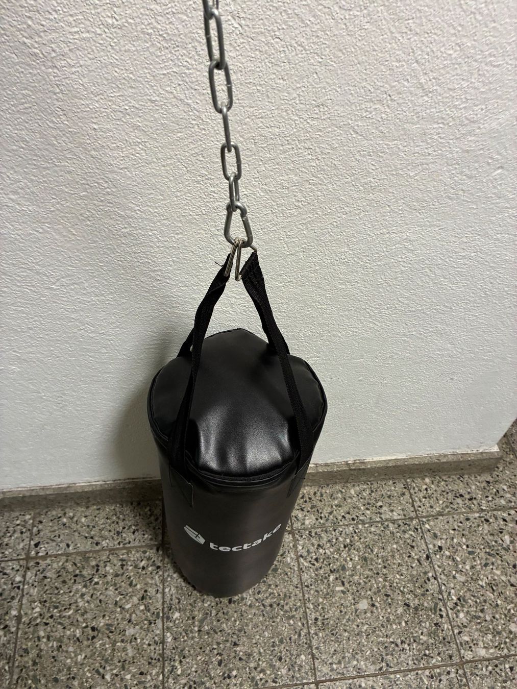 Sacchi da boxe: Boxsack tectake schwarz mit Kette guter Zustand – Usato da Dietlikon venduto da ioa_wd8m 2