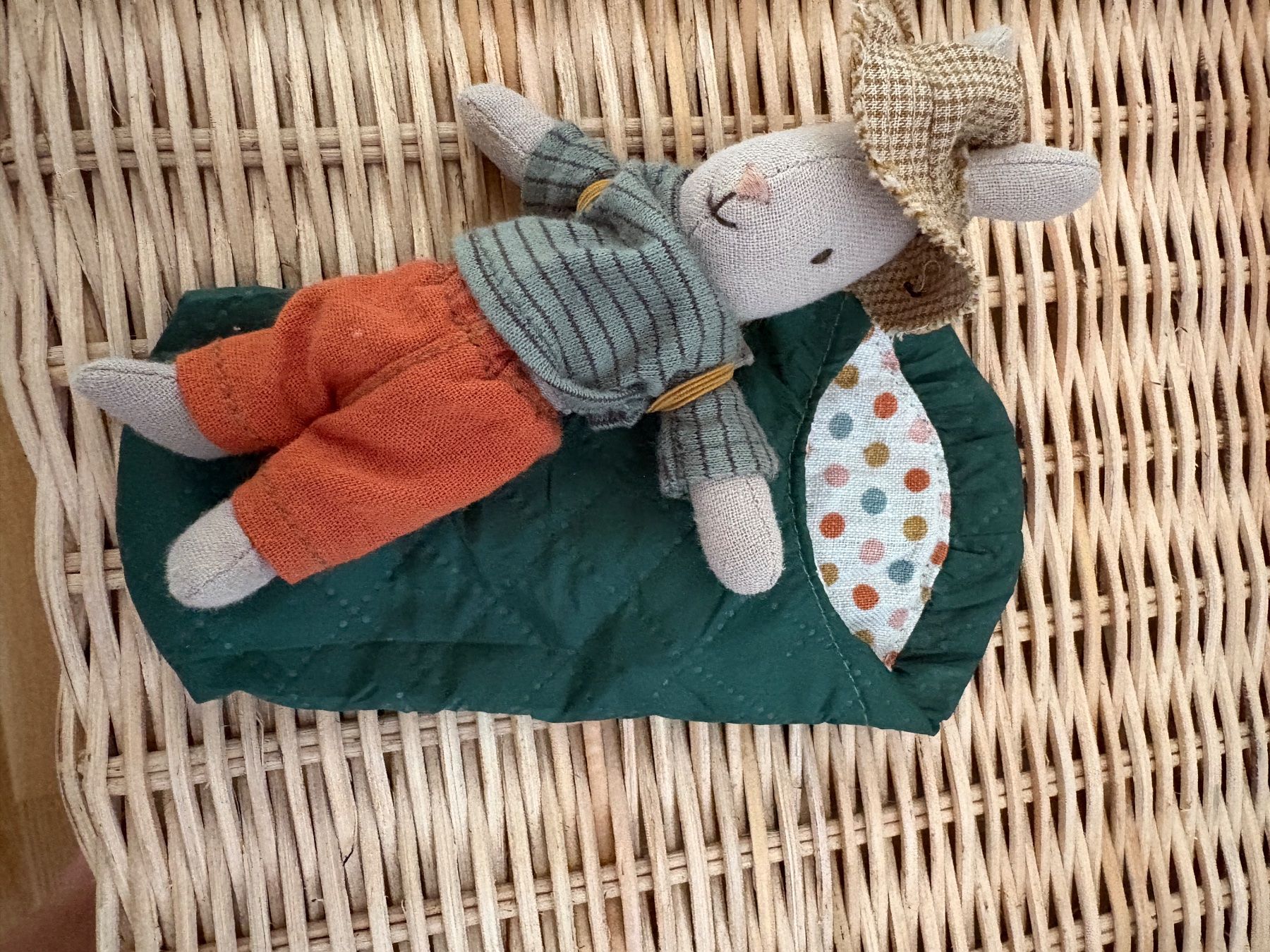 Maileg Jouets: Maileg Hase mit Hut | Original | Bunny Rabbit – Neuf (Voir description) à Wabern par iku_occasion 3