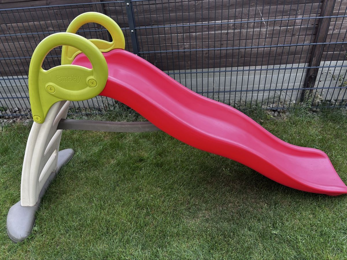Smoby Scivoli: Kinderrutsche Smoby mit Wasseranschluss – Usato da Zofingen venduto da privolution 1