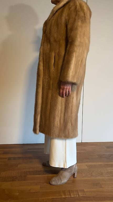 Nerz Cappotti: Manteau en véritable vison / Nerz-Mantel – Usato da Eschlikon TG venduto da ginkgobiloba1 2