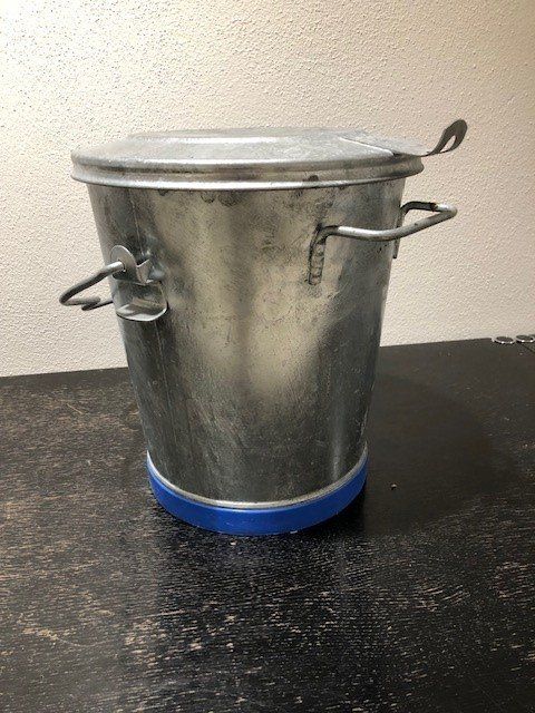 Autres articles pour la maison: Eimer Metall 22 L – D'occasion à Bern par lumar03 1