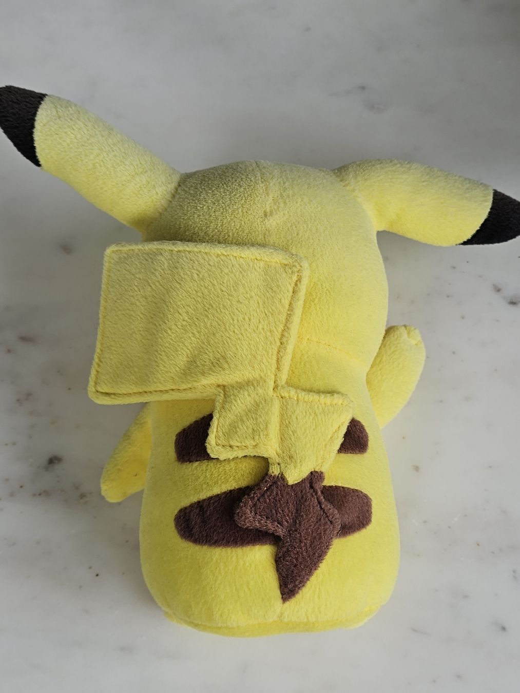 Pokémon Giocattoli: Peluche Pikachu - Collection Pokémon, état impeccable! – Nuovo (secondo la descrizione) da Forel (Lavaux) venduto da Clelia94 1