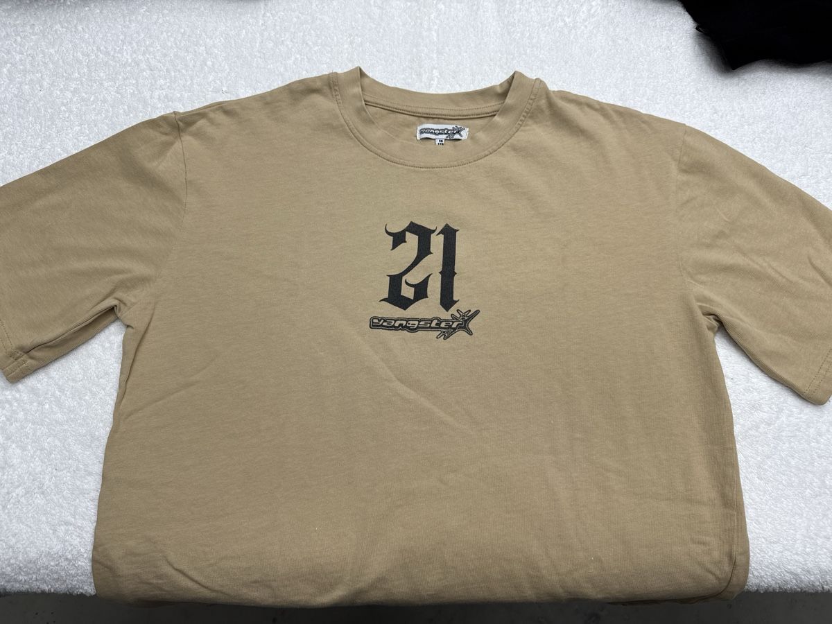 Camicie, T-shirt & Polo: Lot 3 t-shirt taille 176 – Usato da Chenens venduto da anasantos90 4