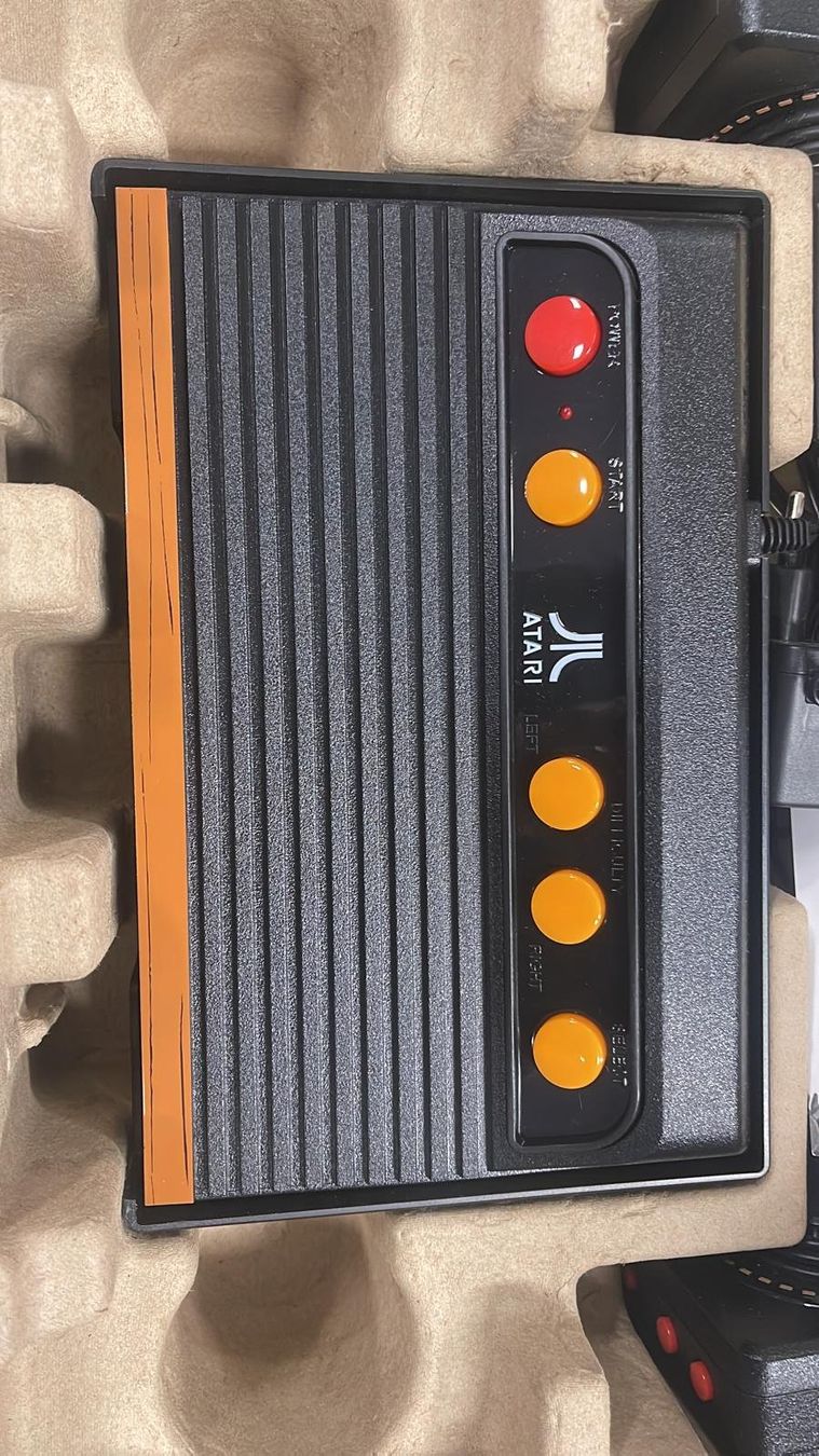 Atari Konsolen: ATARI FLASHBACK 7 CLASSIC GAME CONSOLE – Neu und originalverpackt aus Zürich von  5