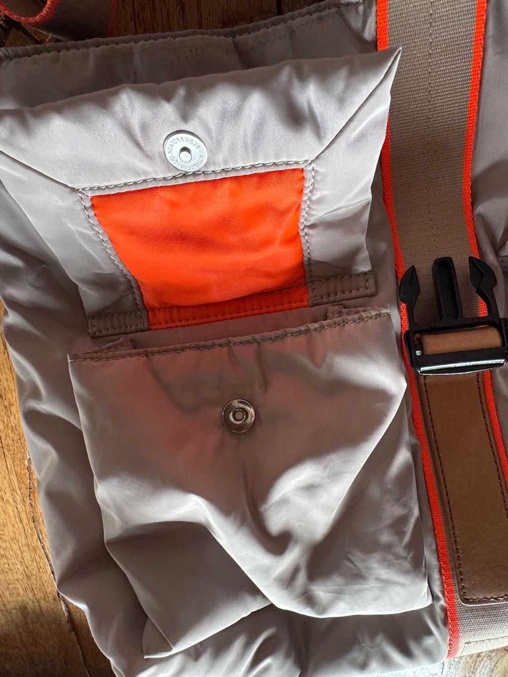 Bogner Sacs femmes: Ultraleichte Bogner Umhängetasche – D'occasion à Oberrohrdorf par maggys15 8