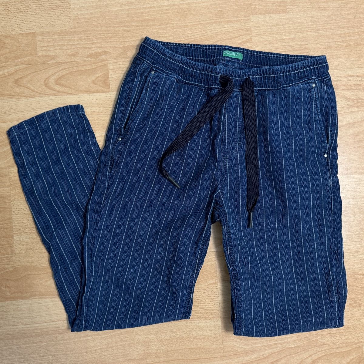 Benetton Pantaloni: Benetton Hose Pants – Usato da Kilchberg ZH venduto da King_Arth