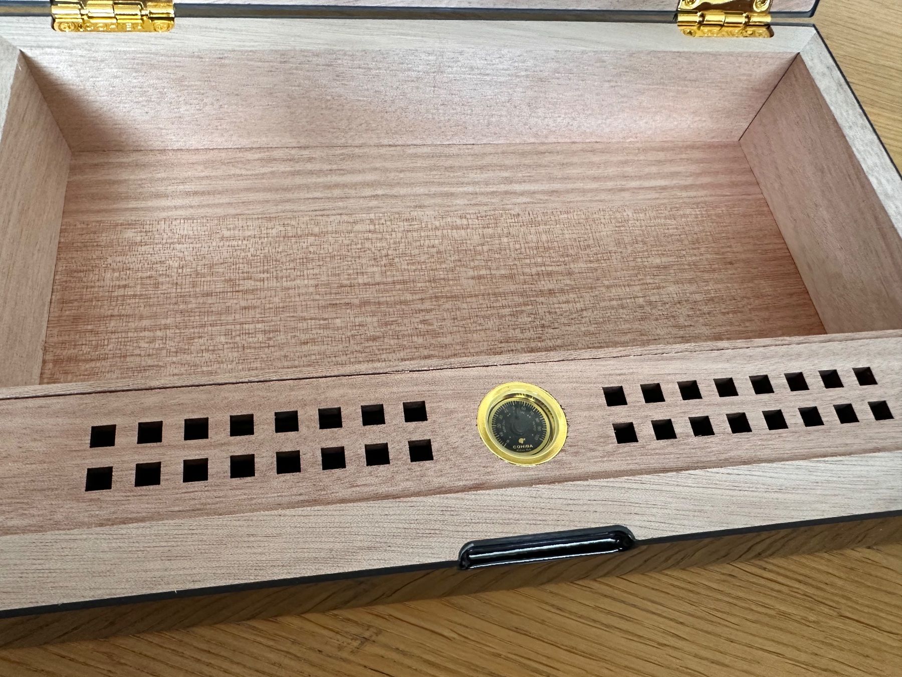 Cohiba Humidore: Cohiba Humidor klein – Gebraucht aus Stein AR von Krabbe2 1