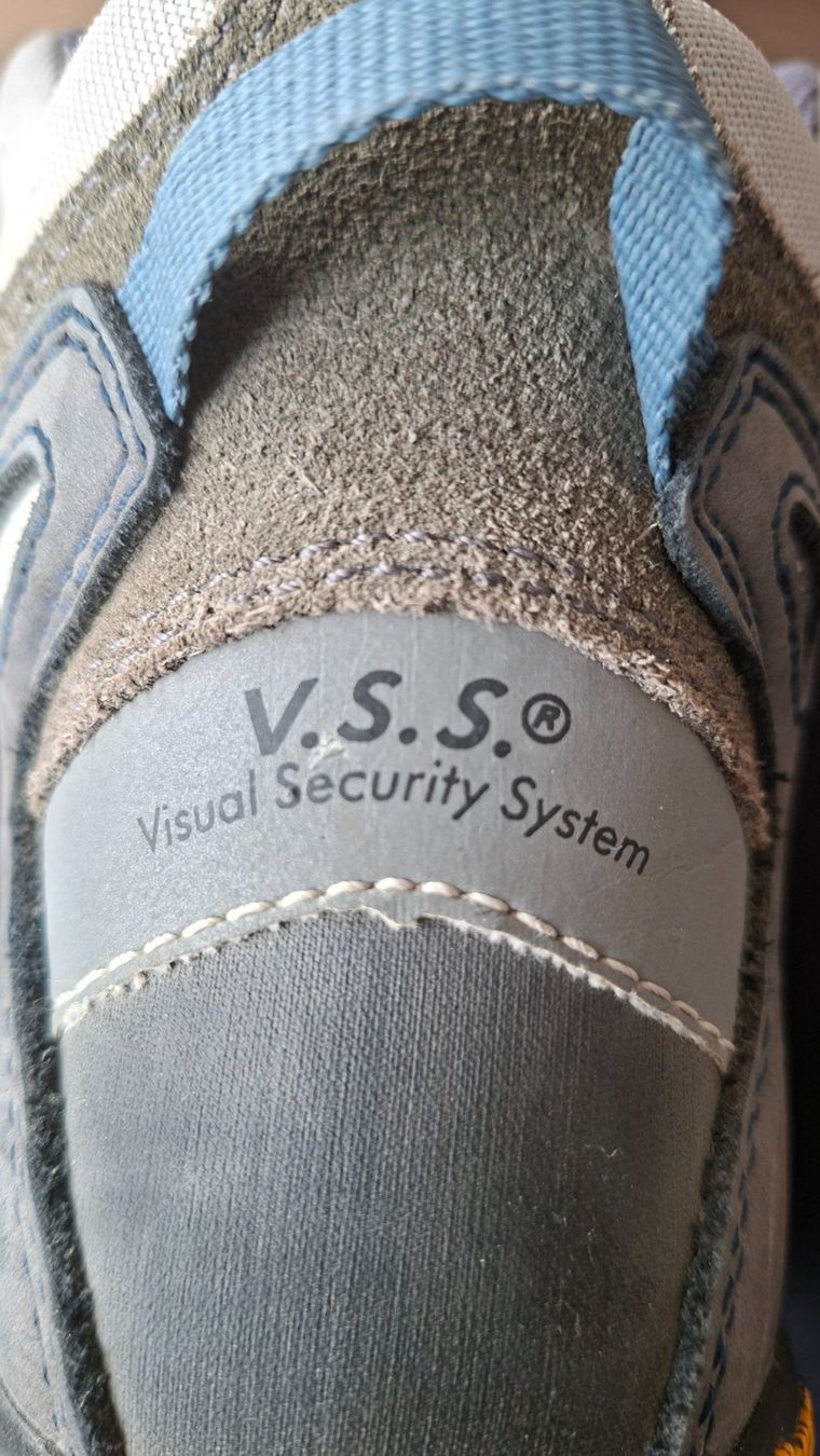 Everest Scarpe da donna: Everest Wanderschuhe, Grösse 40, Top Zustand – Usato da Emmenbrücke venduto da thokasaluni 4