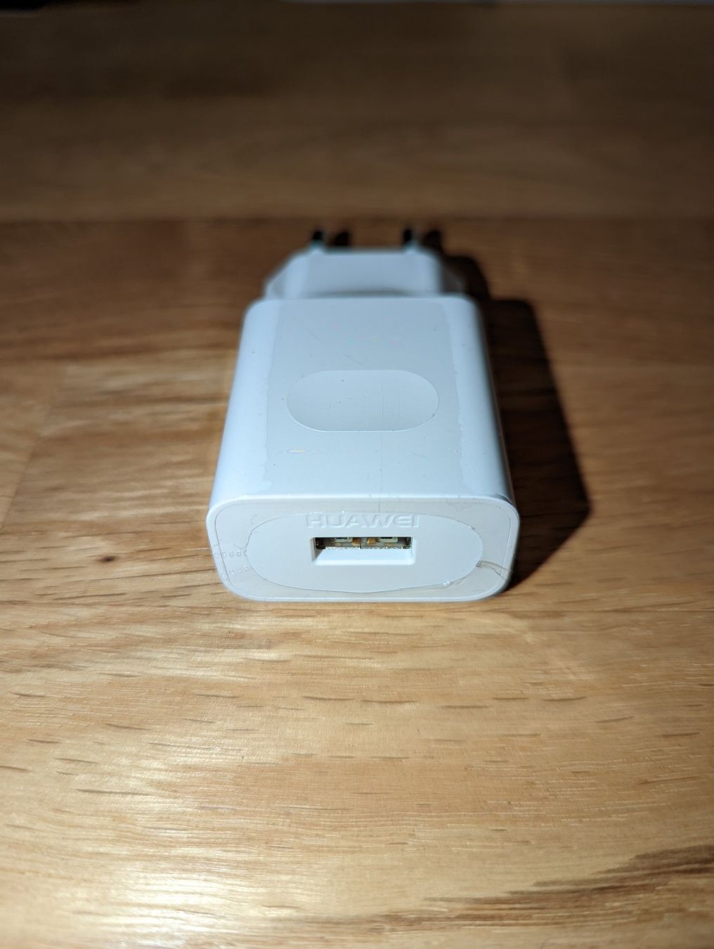 Huawei Caricabatterie: Netzteil 2A mit Kabel – Nuovo (secondo la descrizione) da Waldstatt venduto da Flor-WB 1