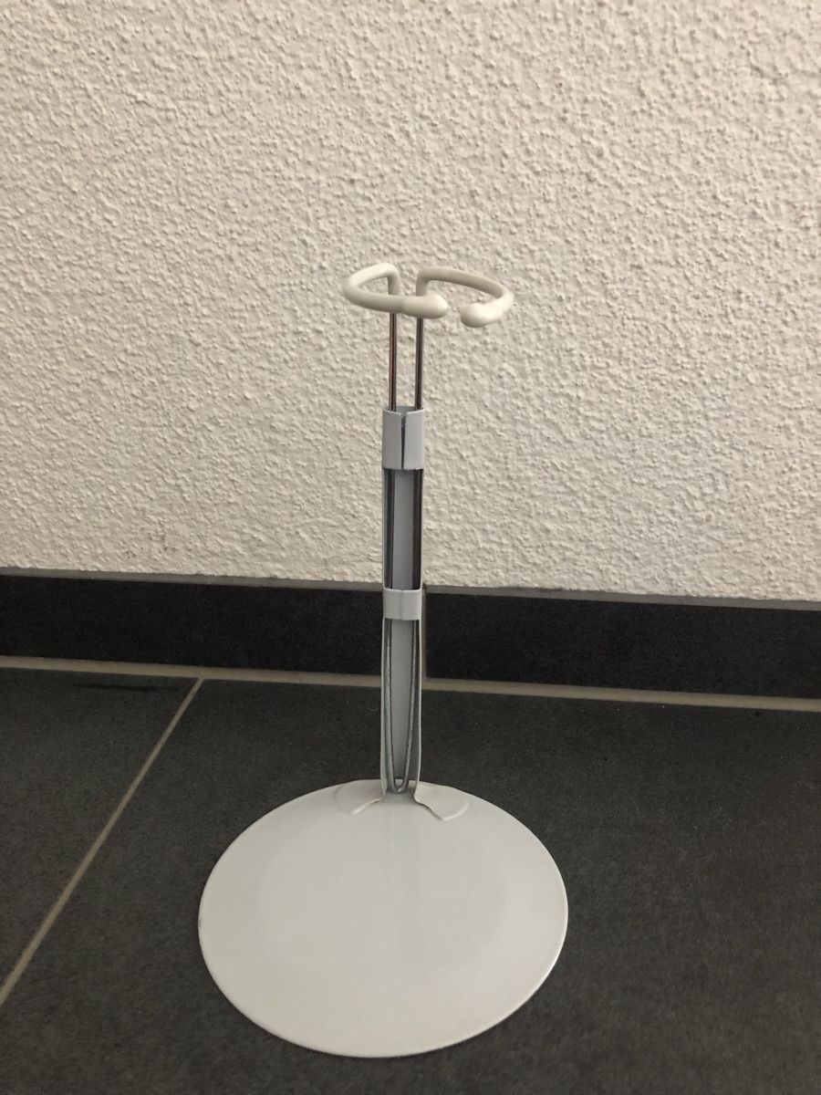 Bambole: Porzellan Puppe – Usato da Hünenberg venduto da Agent000 7