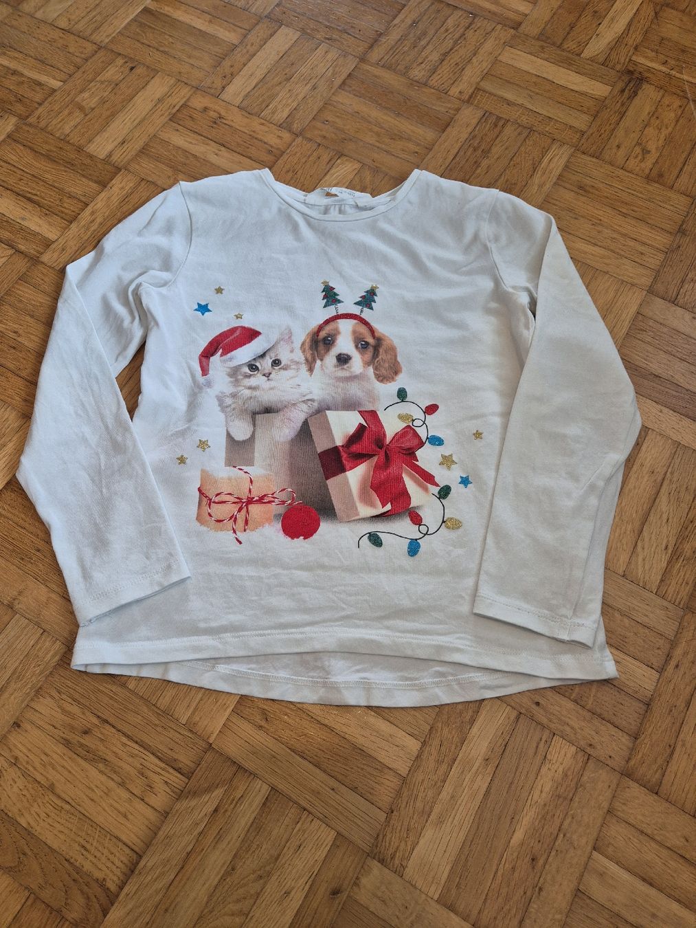 Lotti & Set di vestiti: Oberteile Weihnachten Gr. 122/128 – Usato da Kappel SO venduto da tiger1921 1