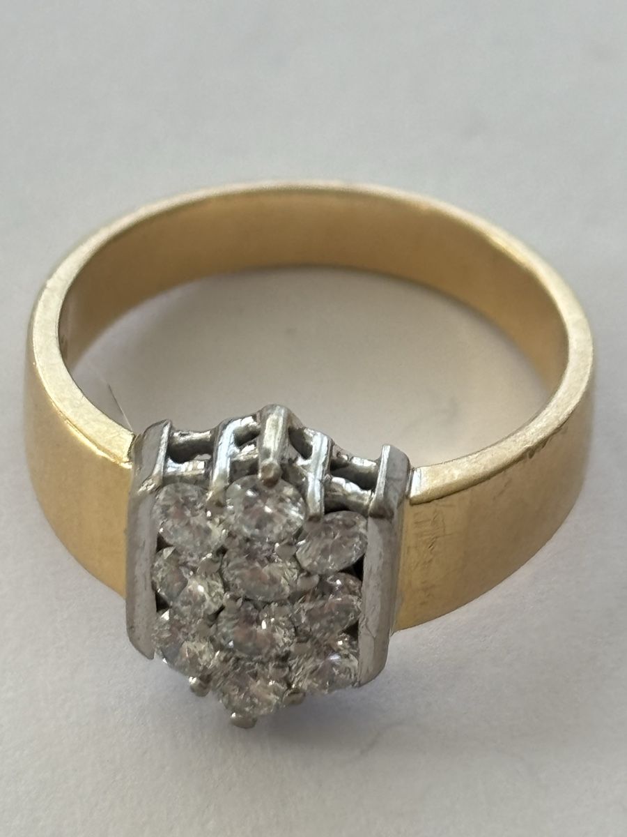 Anelli: Goldring mit Diamanten 18 Karat – Usato da Langnau am Albis venduto da flusspflege 7