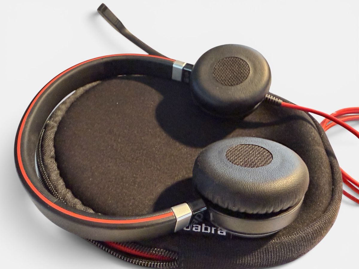 Jabra Kopfhörer: Jabra Headsett mit Tasche – Gebraucht aus Steffisburg von MSTYLE 1