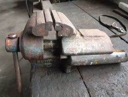 Werkbank Schraubstock Baumann 100