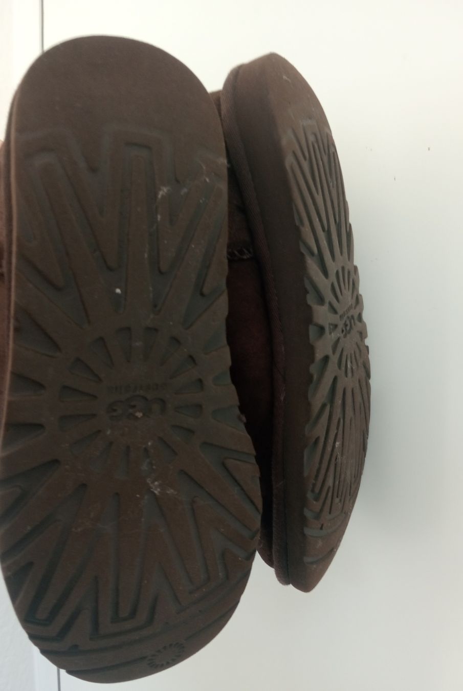 Scarpe per cavalli: UGG Australia Classic Gr. 38 Braun – Difettoso da Allschwil venduto da Evgeniia78 6