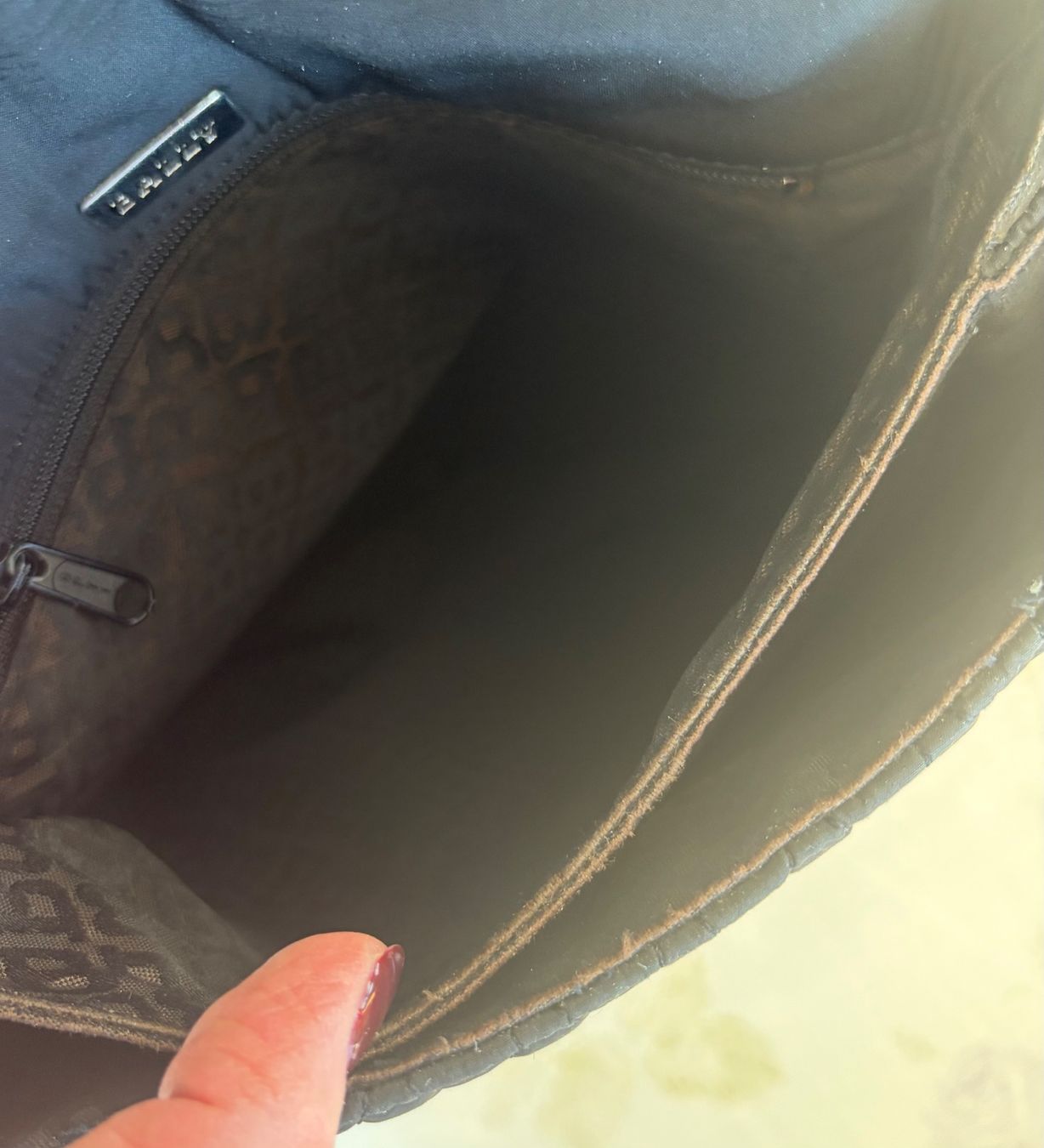 Bally Zaini: BALLY Backpack – Usato da Zollikon venduto da getridofitnow 5