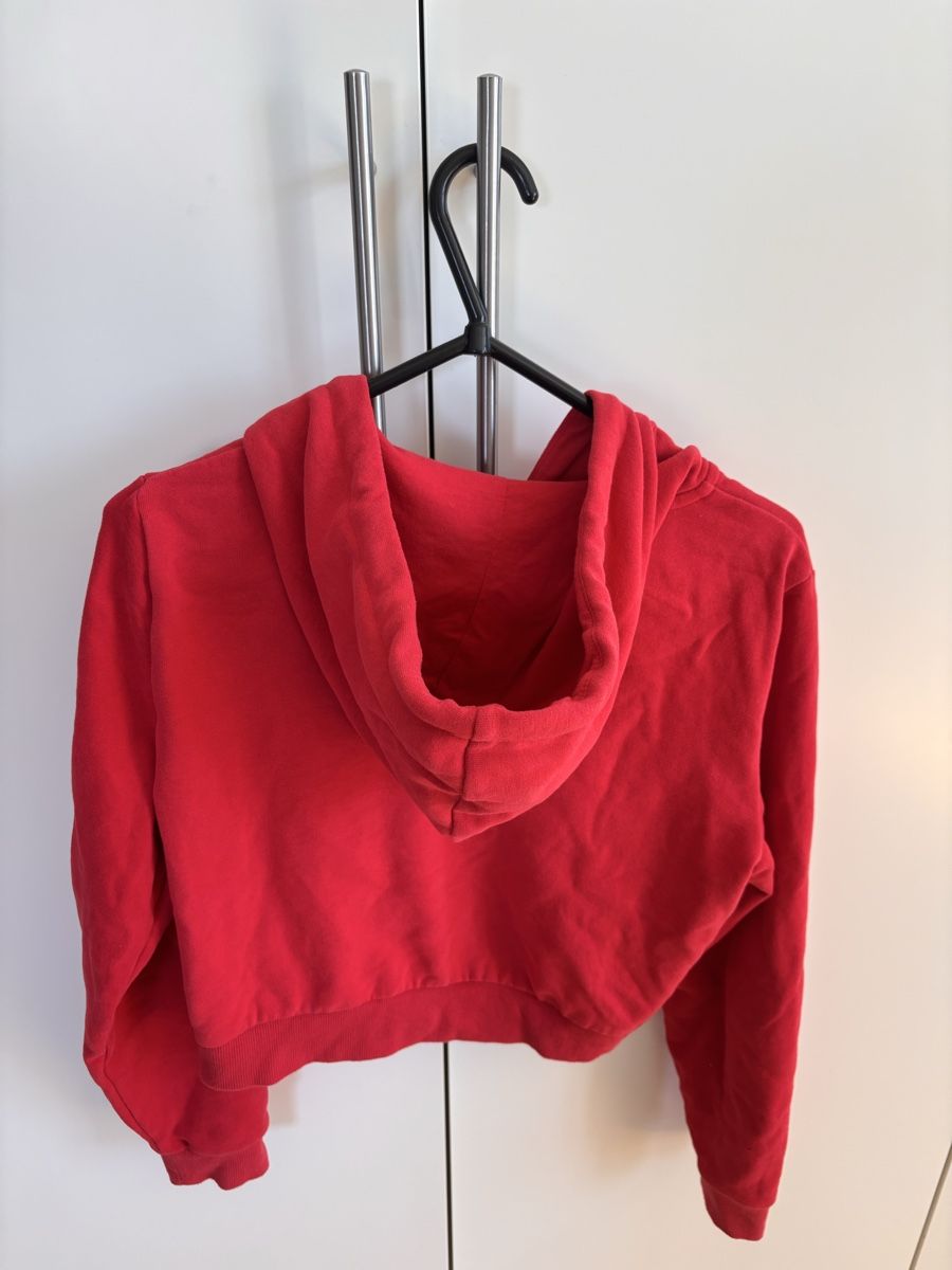 Maglioni & Felpe: roter Zipper mit Glitzersteinen – Usato da Erlen venduto da xdi_yy28 1