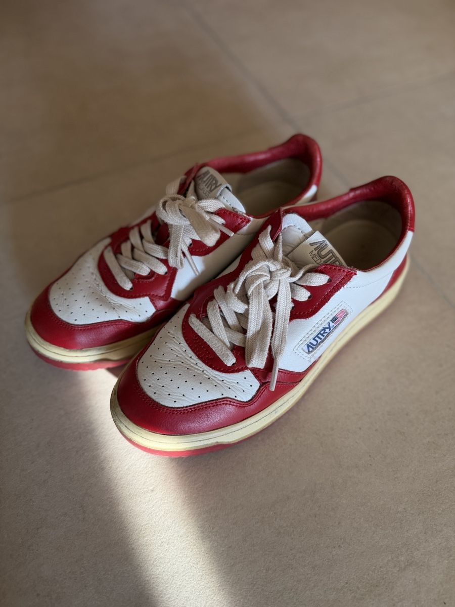 Autry Chaussures femmes: Autry baskets vintage blanches et rouges, Taille 39 – D'occasion à La Chaux-de-Fonds par cle_ll7r