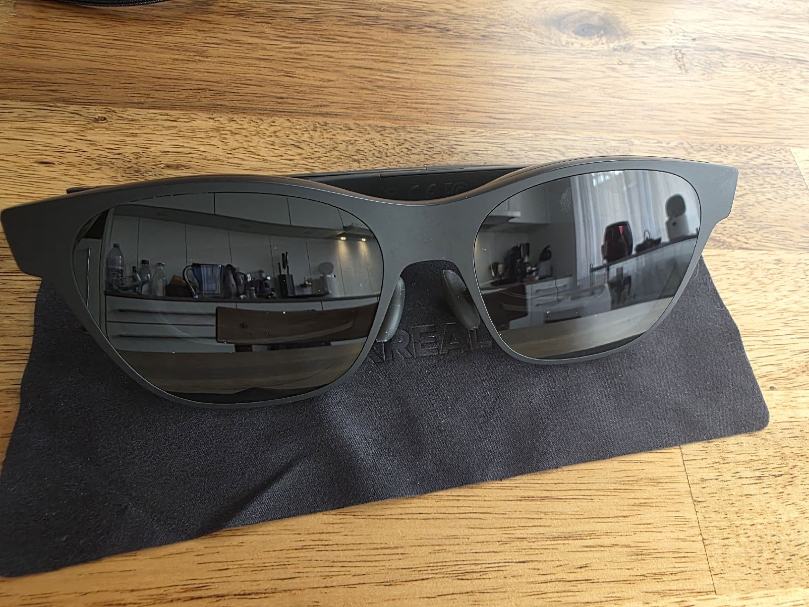 Casque VR: XReal Air 2 Pro – D'occasion à Luzern par tre_njx5 3
