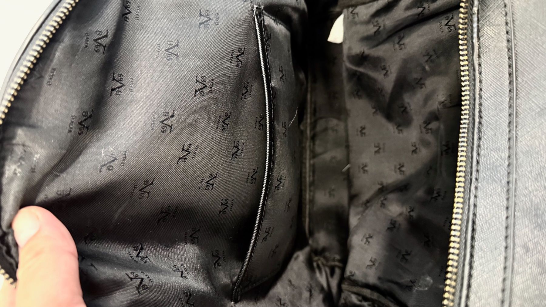 Versace Rucksäcke: Versace Rucksack Schwarz – Gebraucht aus Zürich von guille.arg