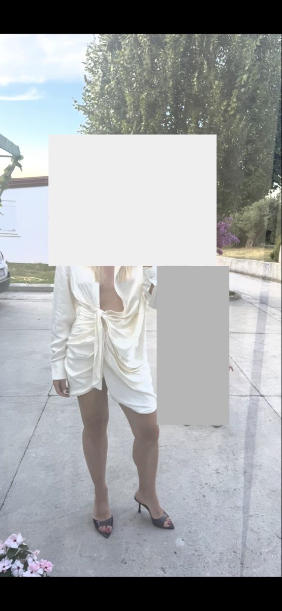 Jacquemus Vestiti: Jacquemus The Bahia Minikleid – Usato da Wallisellen venduto da mar_fkh6