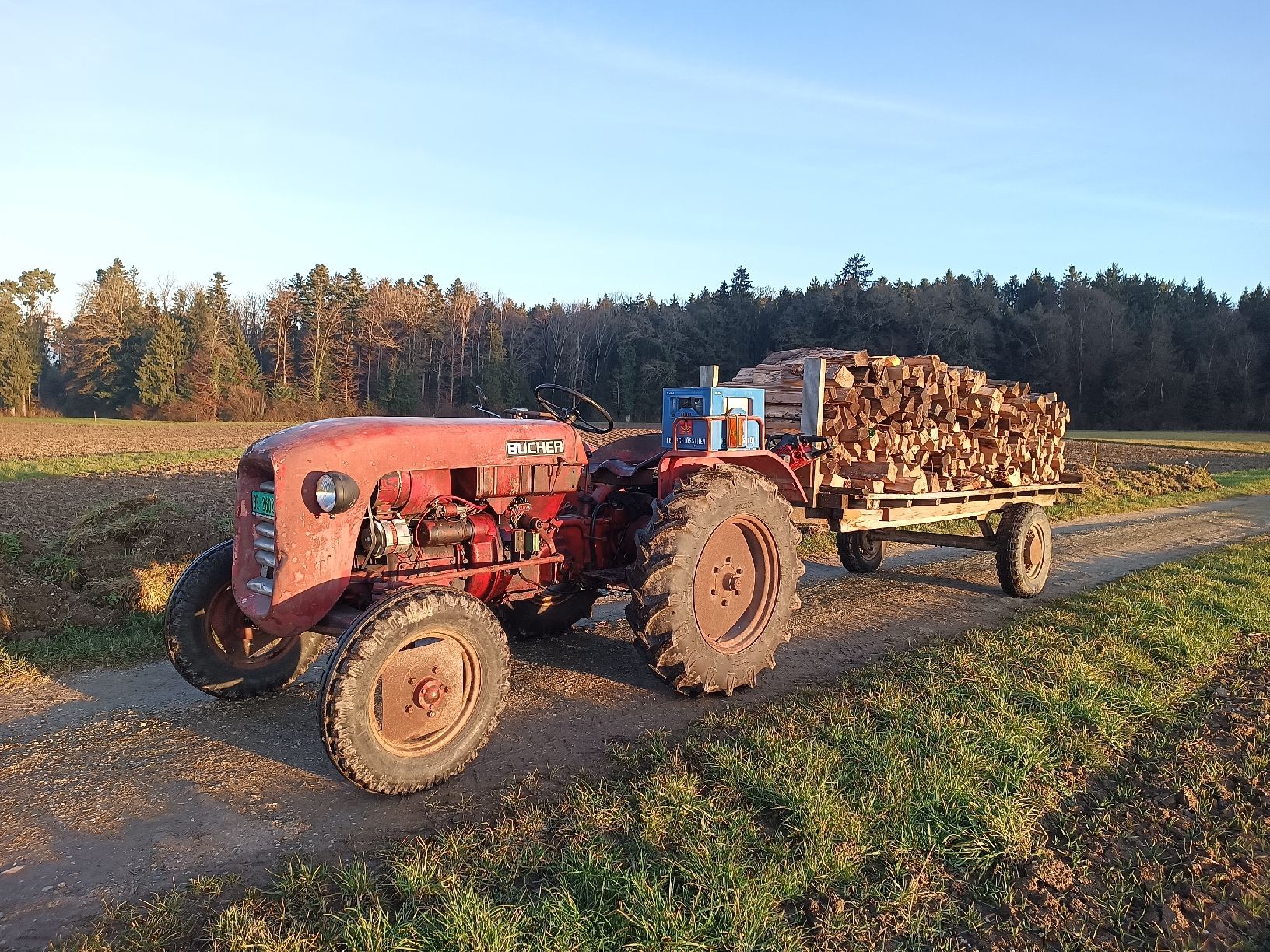 Bucher Tracteurs: Bucher D1800 – D'occasion à Grafenried par husqvarnatobi 2